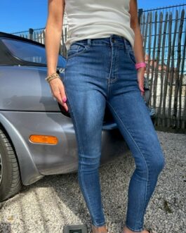Skinny jeans push up donkerblauw afgewassen